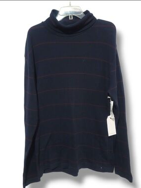 🆕️ MODERN AMUSEMENT - Large Cotton Longsleeve Turtleneck